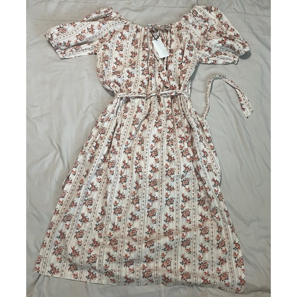 Kenny Flowers Dresses & Skirts - NWT A‎ Loves A Tie Scoop Neck Short Puff Sleeve Floral Belted Midi Dress Large